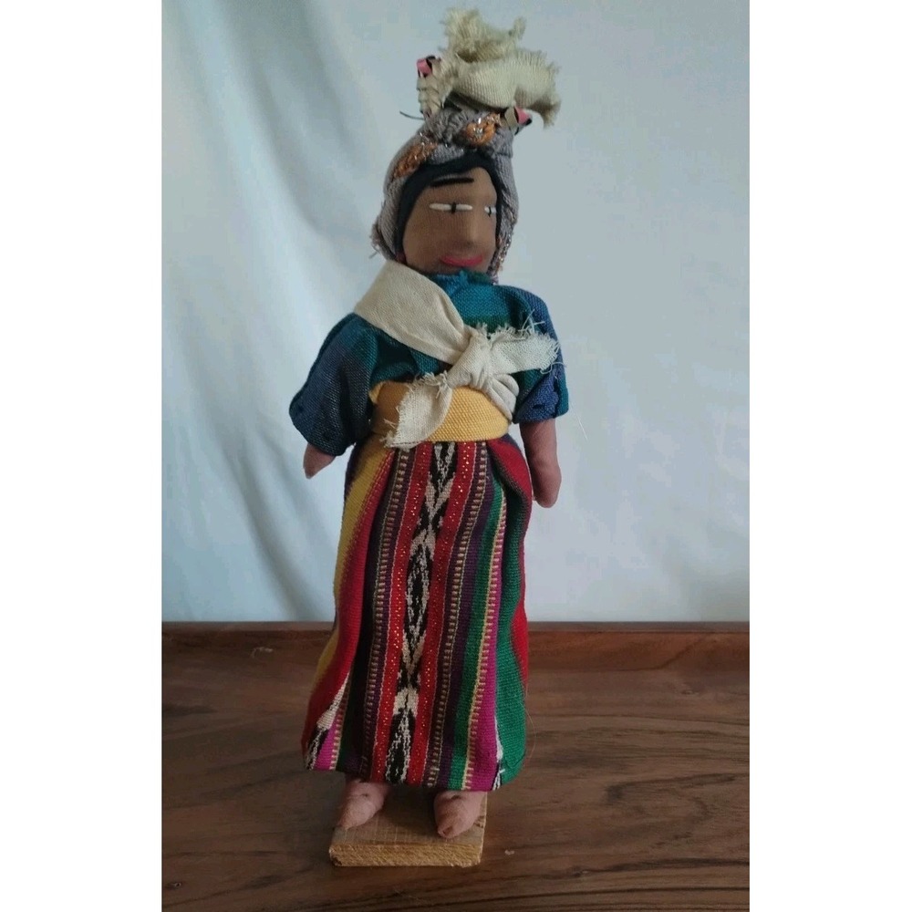 VTG Traditional Peruvian Cloth Doll